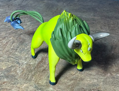 SHINY TAUROS a Wild Bull Pokemon – Set of Two (different poses) by BANDAI – NEW