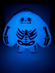 Abominable Chomp Blue Skeleton NYCC 2019 Series 2