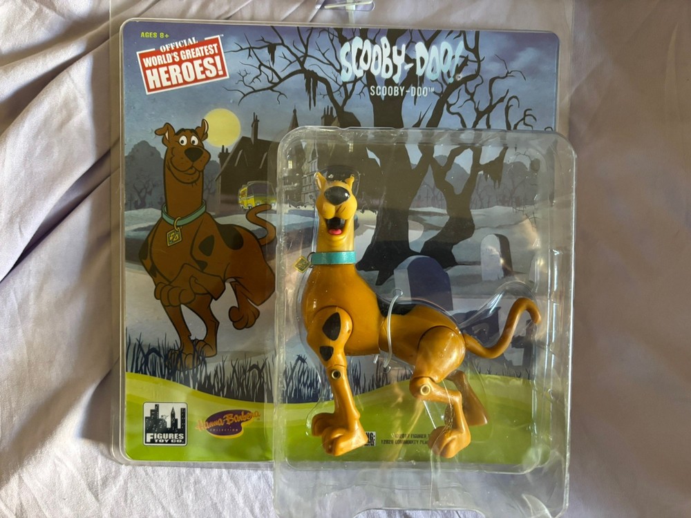 🐶 FIGURES TOY COMPANY – SCOOBY-DOO – 8”- 2017- (OFFICIALLY LICENSED) NIB🐶