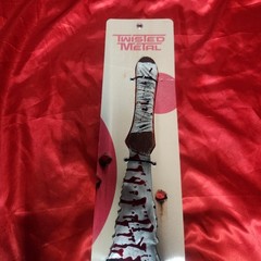 Twisted Metal – Sweet Tooth’s Machete -Trick or Treat Studios – Creased Package