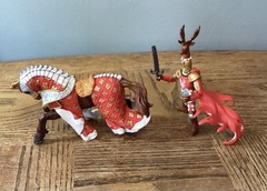 Papo 2007 Knight & Horse Red White Gold Deer Head Helmet Toy *sword Damage