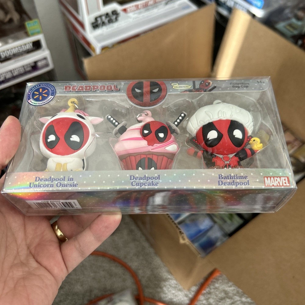 NEW Monogram International Deadpool Collectors Bag Clip – Walmart Exclusive