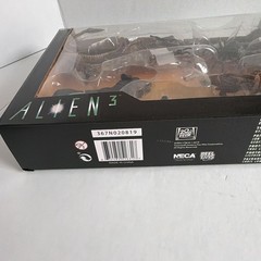 NECA Alien 3 Creature Pack (DAMAGED Queen Buster Broken Arm) SOLD STRICTLY As Is