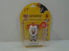 2026 CULTURE FLY FLIP EMS!–IT CHAPTER TWO–3″ PENNYWISE FIGURE (NEW)