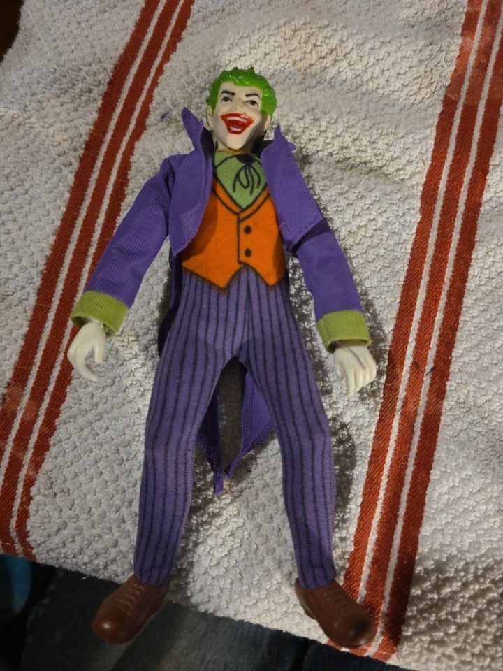 Vintage 1973 MEGO 8″ Figure Batman Villain THE JOKER B825
