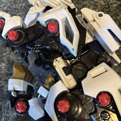 2002 HASBRO TOMY ZOIDS WHITE LIGER ZERO ROBOT ACTION FIGURE *Incomplete*