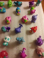 HATCHIMALS-Lot of 42-Collectible Figures-Cute Animals-Colorful RANDOM Figures!!