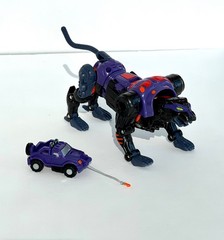 Transformers Armada Cheetor with Mini-Con Cliffjumper Action Figure Hasbro Beast