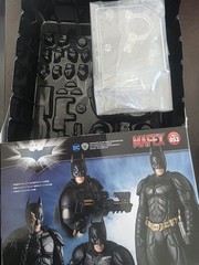 Medicom Mafex No. 053 The Dark Knight Batman. Ver. 3.0 Re-issue