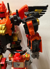 TRANSFORMERS PLATINUM EDITION PREDAKING PREDACONS AS SHOWN AS IS AS FOUND