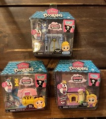 Disney Doorables Mini Playset Lot of 3 – Cinderella, Alice, Rapunzel Stack