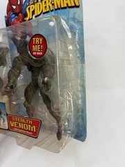 TOY BIZ AMAZING SPIDER-MAN STEALTH VENOM and DUAL BLAST SHOCKER ACTION FIGURE