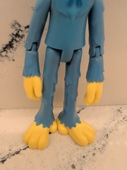 POPPY Playtime Scary Huggy Wuggy 5″ Posable Action Figure Accessory Series 2