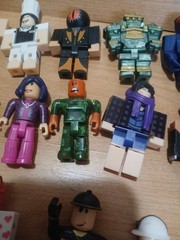 ROBL0X Action Figures Mixed Lot Of 14
