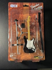SD Toys Fender Collection 1/6 Scale Model Series 1 Stratocaster 2005 INCOMPLETE
