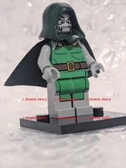 Doctor Doom Minifigure Victor Von Doom Mini Figure Marvel (Read Description)