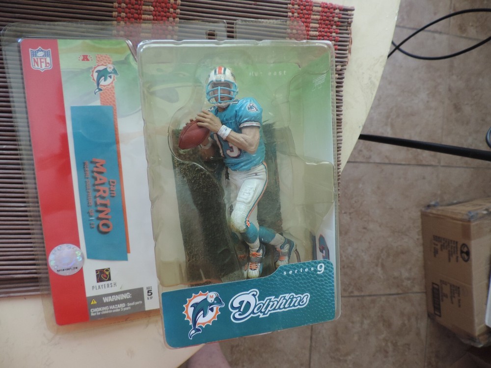 NFL MIAMI DOLPHINS MCFARLANE: MARINO & TAYLOR (USE DROP-DOWN MENU)