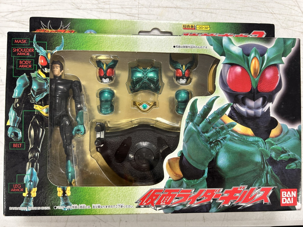 Bandai 2001 Kamen Masked Rider Agito 3Form Suit Set Alloy Action Figure