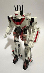 “Transformers” Jetfire (Skyfire), G1 complete (Robotech Macross Veritech)