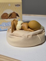 EEVEE – Holly Box Sleepy Eeveelution Series Blind Box Random Eeveelution