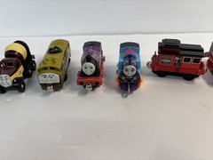 Vintage Thomas The Tank Engine & Friends Metal DieCast Magnetic Trains Lot Of 15