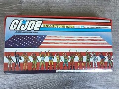 1984 GI Joe 3.75″ Action Figure Collector’s Case with Trays Tara Toys Vintage