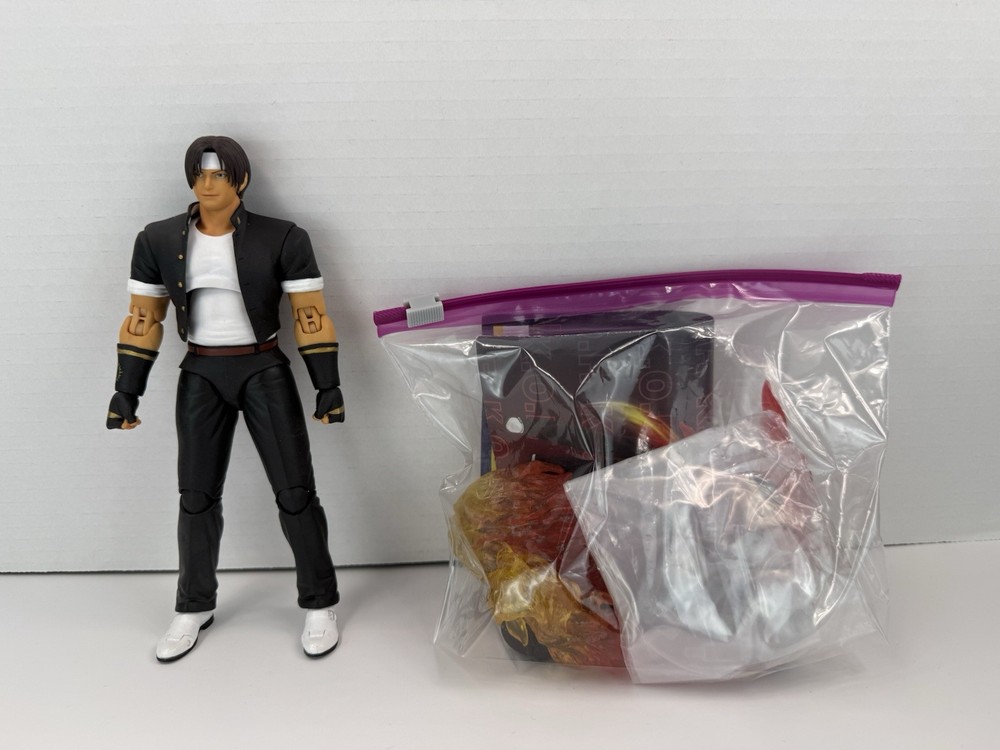 Storm Collectibles KOF ’98 Ultimate Match Kyo Kusanagi Figure Age 17+ Parts