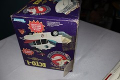 VTG 1984 Real Ghostbusters ORIGINAL Ecto-1 Vehicle 80s w box 100% Complete 7 fig