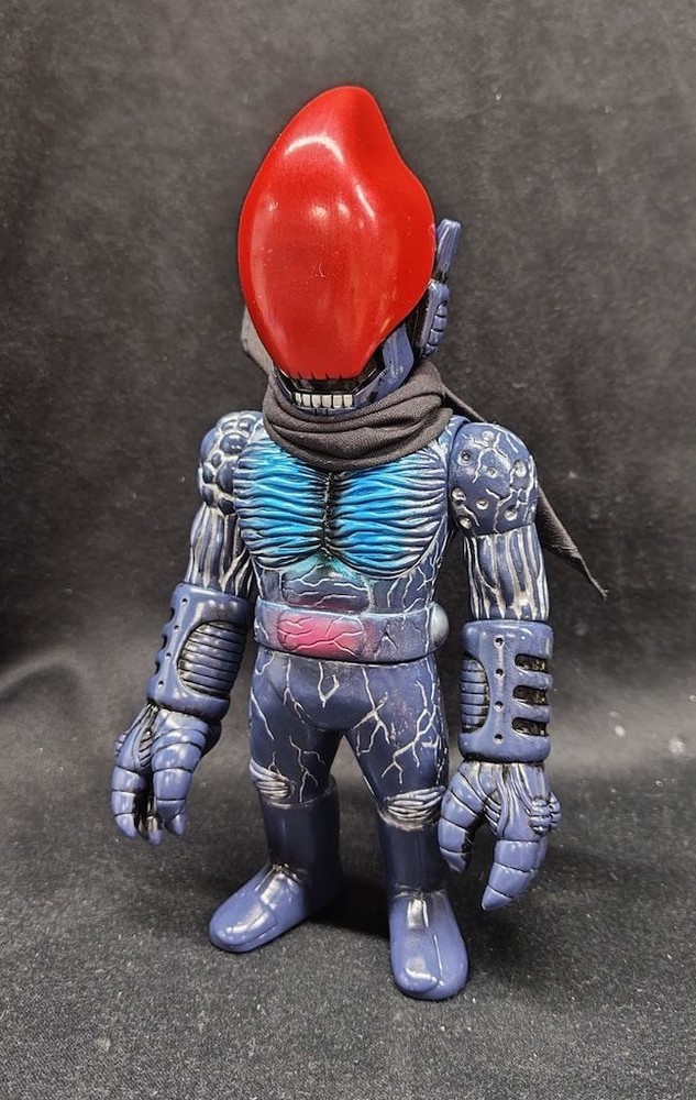 REALHEAD Aliman Dark Blue Molded Soft Vinyl Figure F/S FEDEX