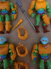 Masters Of The Universe Eternian Palace Guard Royal Defender MOTU – Lot of 4