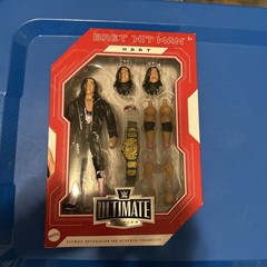 WWE Ultimate Edition Monday Night Wars Bret ‘The Hitman’ Hart Figure