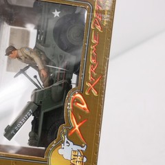 The Ultimate Soldier Xtreme Detail MB Military Jeep & Driver 1:18 Scale 10140