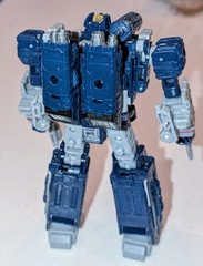 Transformers Legacy SOUNDWAVE Complete Evolution Voyager