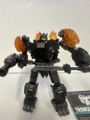 Transformers Age Of The Primes Megatronus The Fallen The Thirteen Leader AOTP