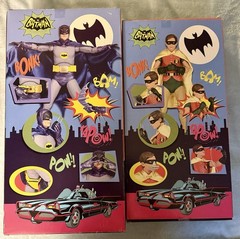NECA 1966 BATMAN ADAM WEST & ROBIN BURT WARD 1:4 SCALE ACTION FIGURES SIGNED NIB