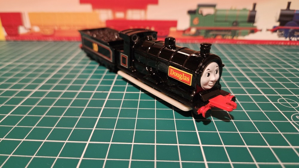 1992 ERTL Thomas & Friends Train Douglas The Scottish Twin EUC