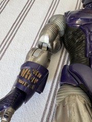 Marvel Legends Masterworks Sentinel 2010 missing Foot electronics work