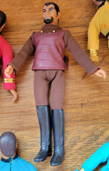 Lot of (14) vintage MEGO figures , solid bodies and accessories – DC, Star Trek+
