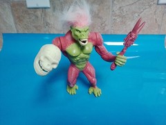 1994 Atari Primal RageYeti Green Red Chaos with accessories