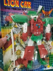 Vintage Bootleg Voltron Toys Transformers mitsubishi car LionCar