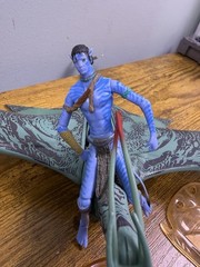 2009 Mattel Avatar Jake Sully & Jake’s Banshee Action Figure Set 3.75” 12×14”