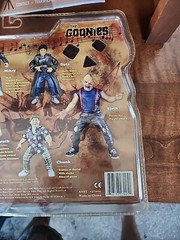 The Goonies Sloth Mezco Toys 2007! – ( RARE ERROR )- RARE ERROR – LOOK Misprint