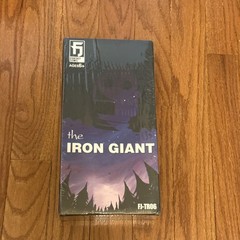 30cmThe Iron Giant Figure Select Battle Model Alloy Parts Action Figure