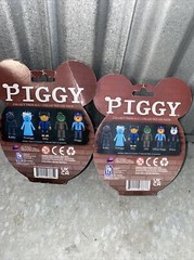 NEW PIGGY WILLOW 3.5” Series 2 Action Figure Toy Wolf Roblox DLC Exclusive Code