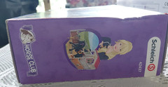 Schleich Horse Club 42437 Riding Stable Feeders Tori & Princess NIB