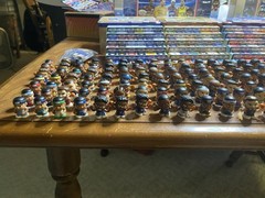 NBA Teenymates Lot Of 202 Figures,tins,puzzles,and Collectors Box. Series 4 Set