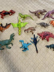 Dinosaur Toy Lot – Several Different Makers- See Description ￼