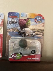 Disney Pixar Cars On The Road- Doug Crankel – Regular and Color Changers 2pcs