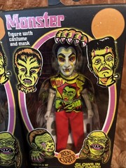 NECA Ben Cooper Glow In Dark Vampire Girl And Dracula 5.5”lot of 2 NEW In BOX
