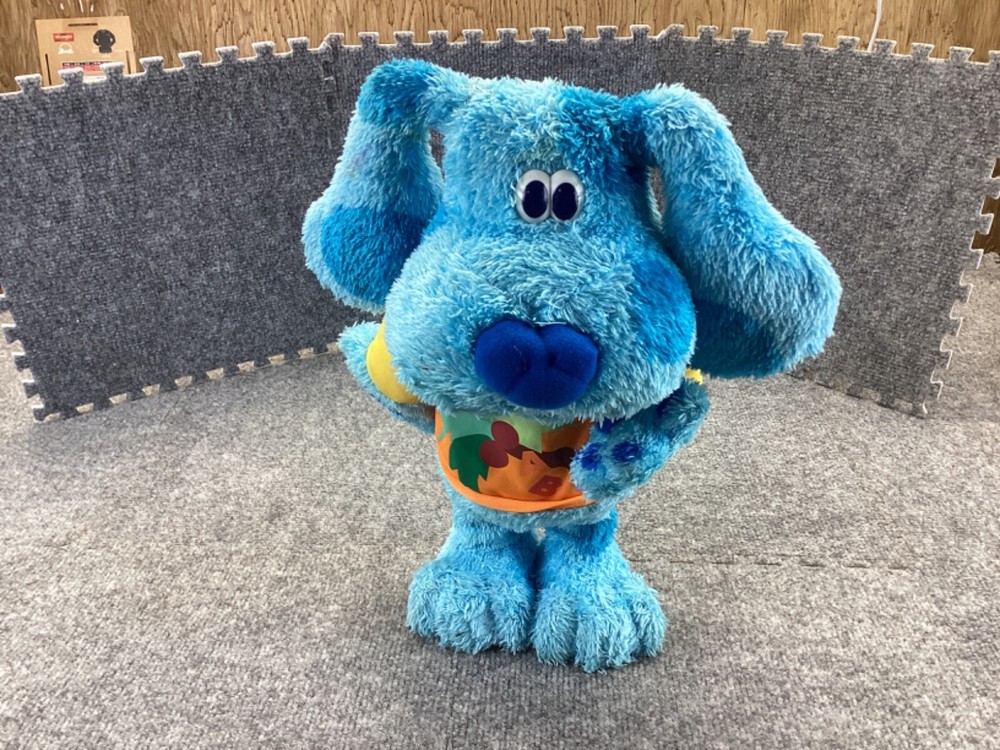 Blues Clues Dancing Toy Blue Nick Jr Fisher Price 14in 2004 Chicka Chicka Conga